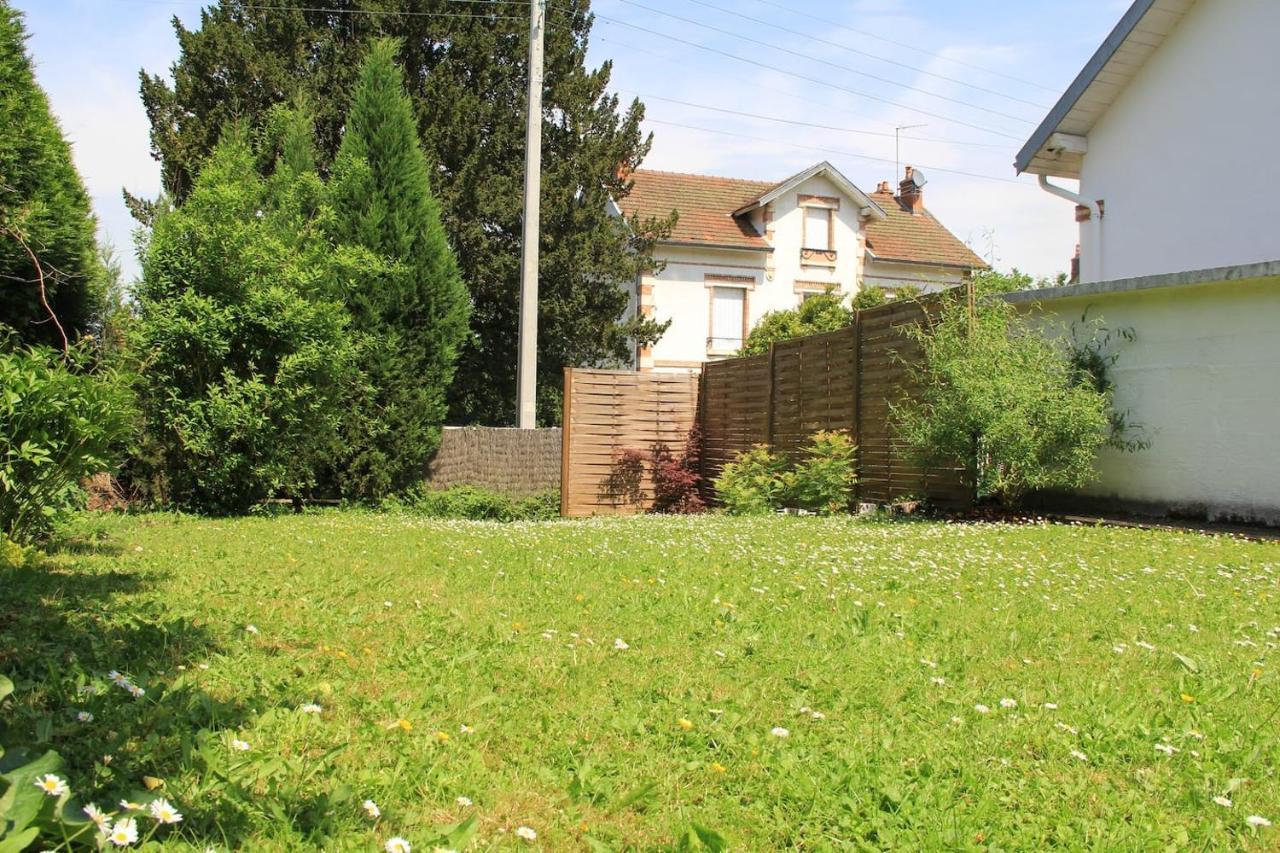 Charmante Maison Bourguignonne Avec Grand Jardin Et Parking Montbard Kültér fotó