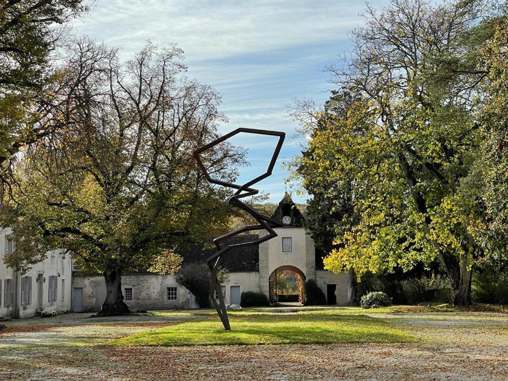 Charmante Maison Bourguignonne Avec Grand Jardin Et Parking Montbard Kültér fotó
